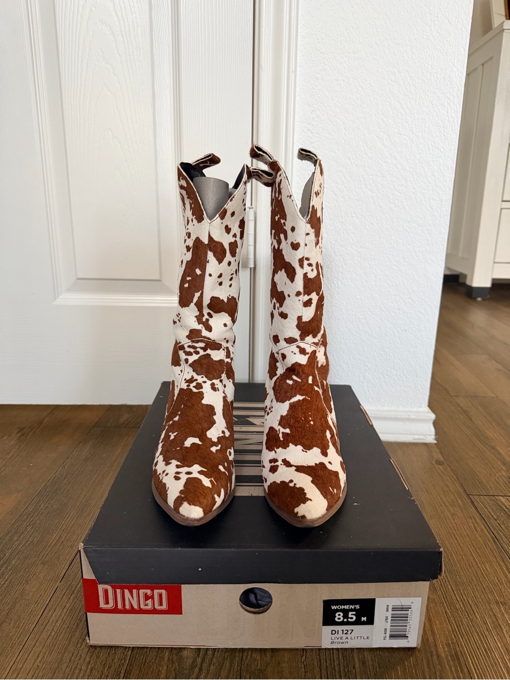 dingo Brown & White Cowprint Western Heeled Boots